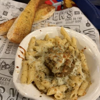 Walter's303 - Garlic pasta kid size - Pizza Near Me - Denver, Colorado Walter's303 - Garlic pasta kid size - Pizza Near Me - Denver, Colorado