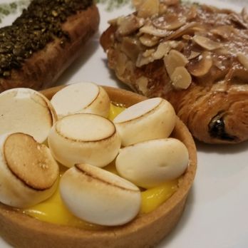 Canard Café Bar Jersey City - Lemon tart (best), almond croissant (no), chocolate eclair (no) - Bakeries Near Me - Jersey City, New Jersey