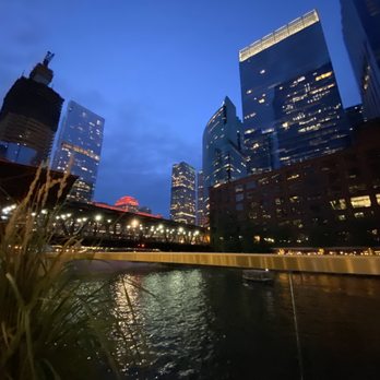 Porter Kitchen & Deck - Best view - New American Near Me - Chicago, Illinois Porter Kitchen & Deck - Best view - New American Near Me - Chicago, Illinois