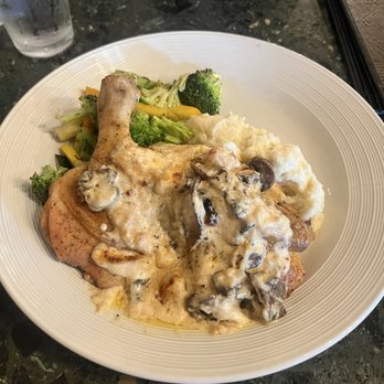 GreenFire Restaurant Bar & Bakery - French Chicken - New American Near Me - Rockford, Illinois