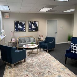 NOVA Pulmonary Critical Care and Sleep Associates - Lansdowne - Lansdowne Office Front Desk and Waiting Area