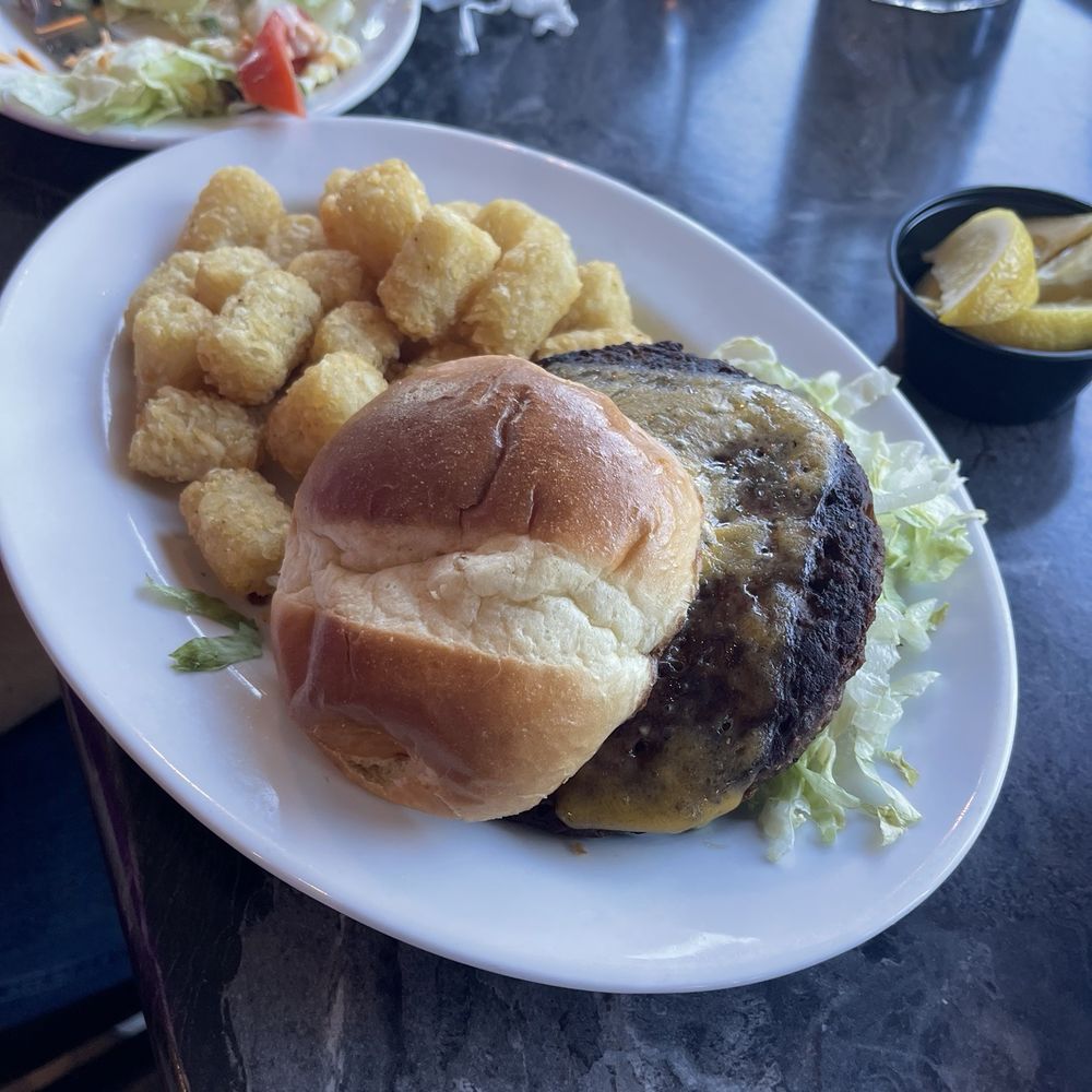 Ruby Tuesday - Burger - American Near Me - Elizabeth, New Jersey Ruby Tuesday - Burger - American Near Me - Elizabeth, New Jersey