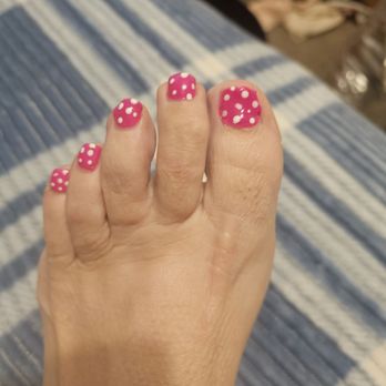 Infinity Nails and Spa - Tina is so amazing coming up eith designs for .my pedi - Nail Salons Near Me - Phoenix, Arizona