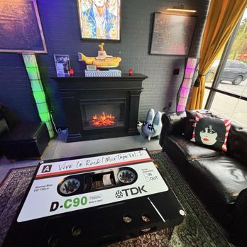 Vive Le Rock - Cool CD coffee table - Lounges Near Me - Omaha, Nebraska Vive Le Rock - Cool CD coffee table - Lounges Near Me - Omaha, Nebraska