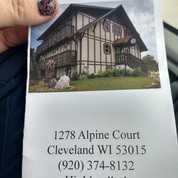 Highland lodge - Pamphlet - Hotels Near Me - Cleveland, Wisconsin