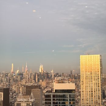 Manhatta - View near sunset from bar - New American Near Me - New York, New York