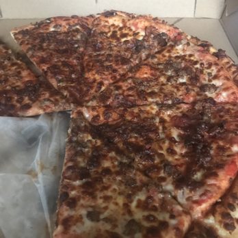 Joey's Pizza - Burnt and tasted very weird. Not ordering pizza from here ever again. The wings were good.Definitely not an XL pizza. - Pizza Near Me - Las Vegas, Nevada