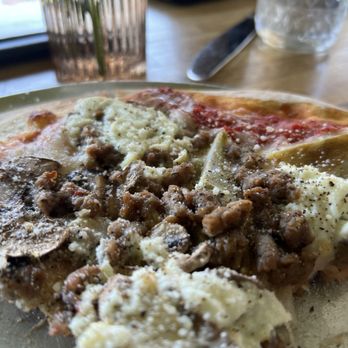 Hideaway House - Build your own - Pizza Near Me - Sedona, Arizona Hideaway House - Build your own - Pizza Near Me - Sedona, Arizona