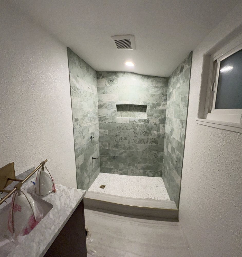 Slide of Workplace Construction