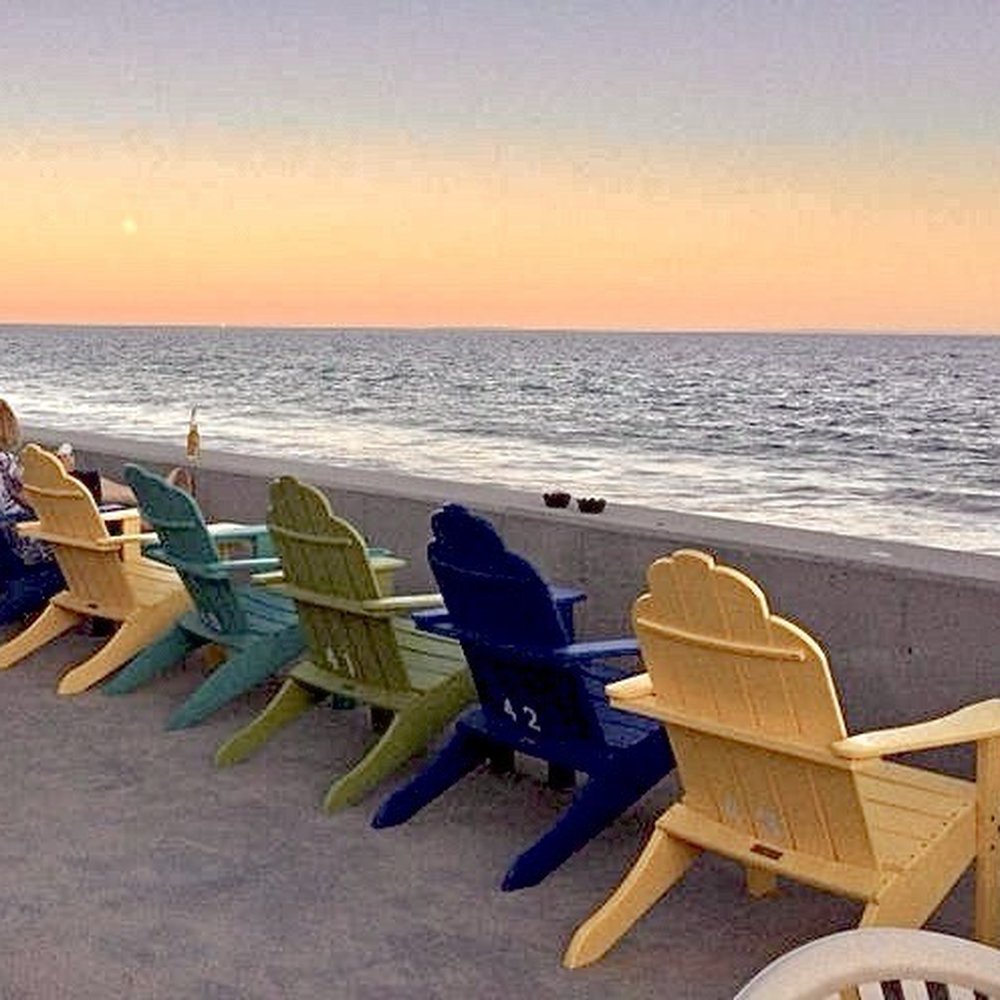 Windjammer oceanfront patio Windjammer oceanfront patio