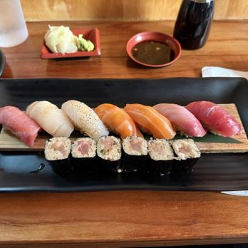 Mujiri - Nigiri set, they let you choose which fish you want for your set. - Japanese Near Me - Hayward, California Mujiri - Nigiri set, they let you choose which fish you want for your set. - Japanese Near Me - Hayward, California