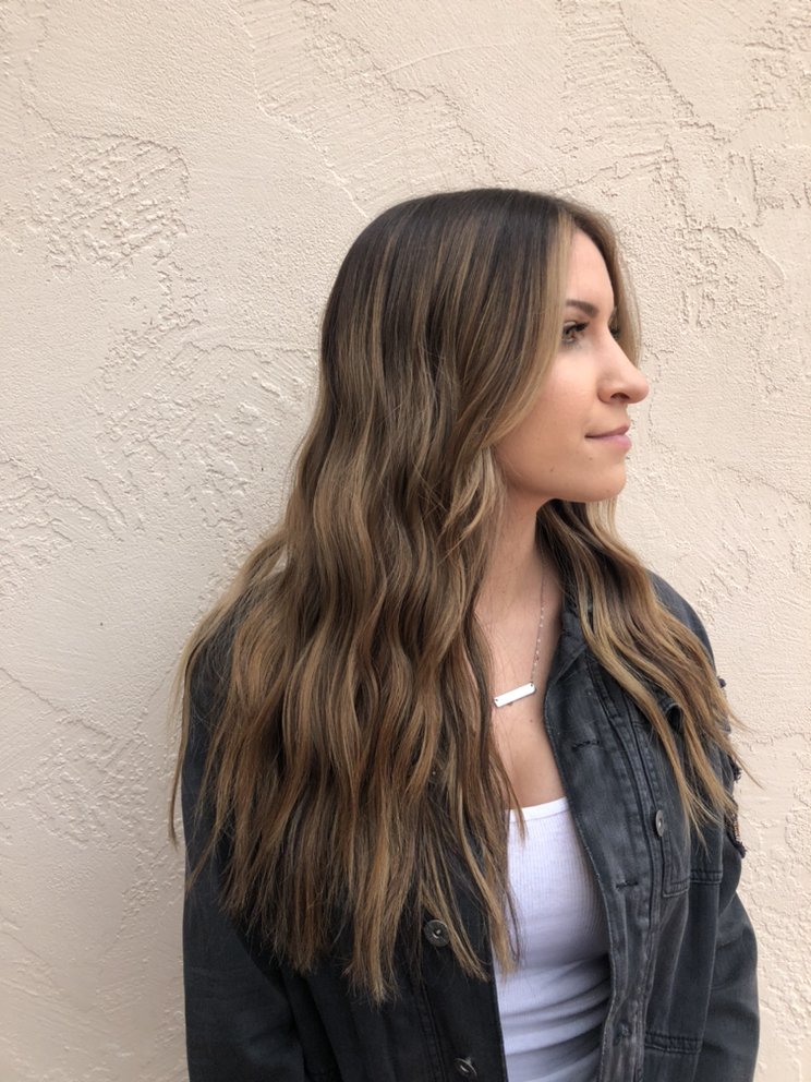 Lauren Fuentes Hair Logo