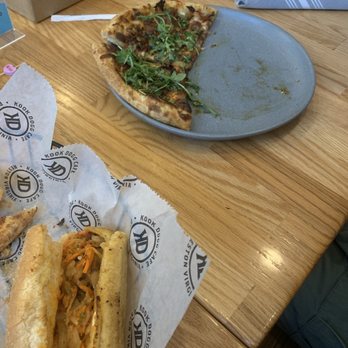Kook Dogg Cafe - Figgy piggy pizza and Asian glazed bahn mi - American Near Me - Reston, Virginia Kook Dogg Cafe - Figgy piggy pizza and Asian glazed bahn mi - American Near Me - Reston, Virginia