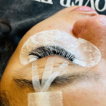 DeVone Beauty - Eyelashes extensions after - Waxing Near Me - San Leandro, California