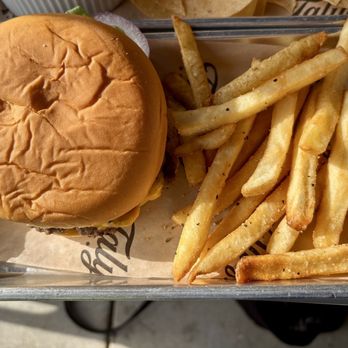 Talyard Brewing - Kids burger - Breweries Near Me - Sugar Land, Texas
