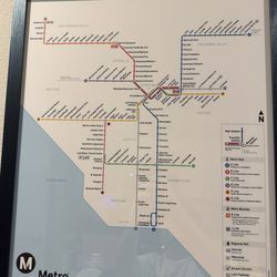 Katy Art and Frame - La metro rail
