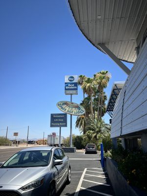 Space Age Restaurant by null