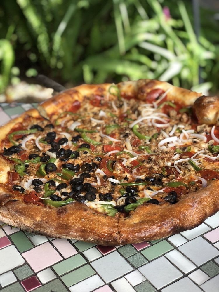 Satchel's Pizza