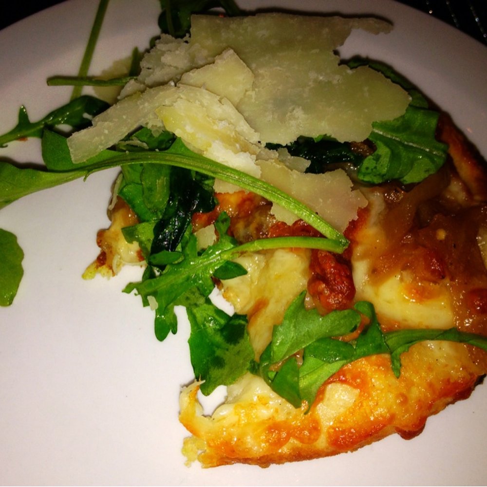 Epulo Bistro - The amazing pancetta, arugula and gran pandano flatbread - Modern European Near Me - Edmonds, Washington