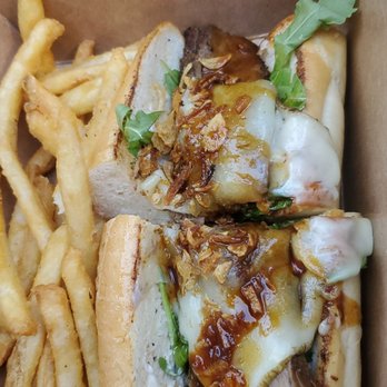 Basecamp Kitchen - Tri Tip Sandwich - Breakfast & Brunch Near Me - Universal City, California