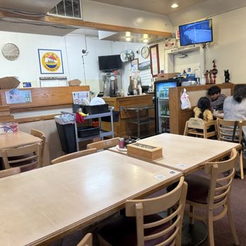 Seoul Gomtang - Photo 4: Interior - Korean Near Me - Oakland, California Seoul Gomtang - Photo 4: Interior - Korean Near Me - Oakland, California