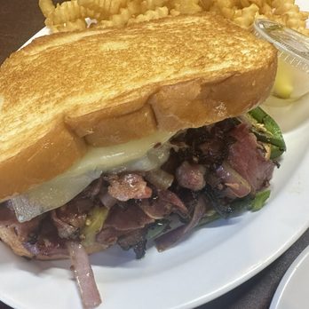 Renae's Cafe - Spicy pastrami sandwich - American Near Me - Bakersfield, California