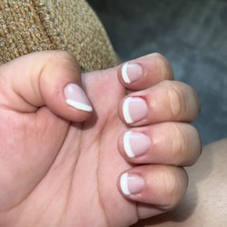 T&T Nail Spa - Bleeding