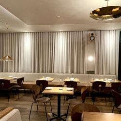 La Traviata Italian Kitchen - Interior