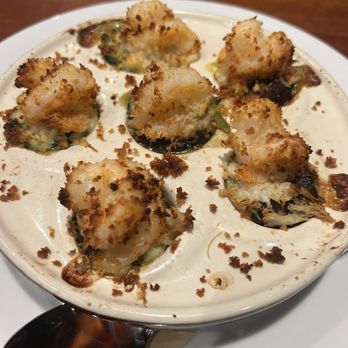 Seasons 52 - Lump Crab And Shrimp-Stuffed Mushrooms - New American Near Me - Coral Gables, Florida Seasons 52 - Lump Crab And Shrimp-Stuffed Mushrooms - New American Near Me - Coral Gables, Florida