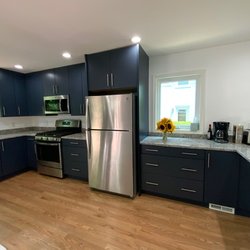Innovative Kitchens & Baths Inc - Yes it's blue. Add some excitement.