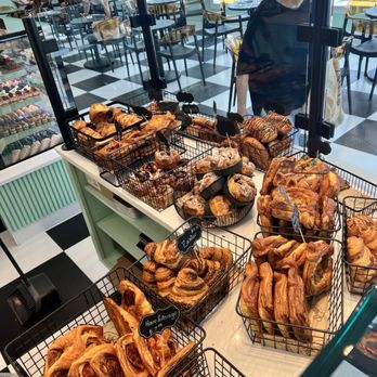 Cannelle - Croissants - Coffee & Tea Near Me - Keego Harbor, Michigan