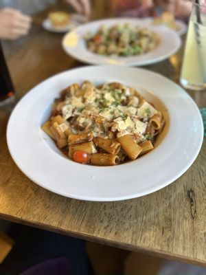 Cafe Wisteria by null