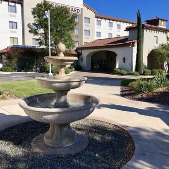 Courtyard by Marriott Paso Robles - Hotel Exterior - Hotels Near Me - Paso Robles, California Courtyard by Marriott Paso Robles - Hotel Exterior - Hotels Near Me - Paso Robles, California
