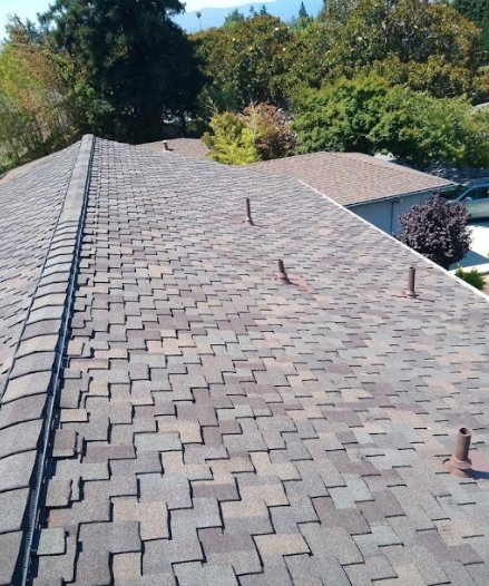 Slide of GT Roofing Services