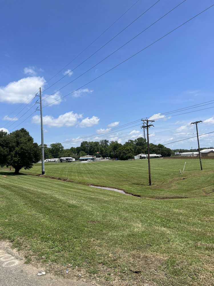 DELTA LANDSCAPE Updated July 2024 Shreveport, Louisiana