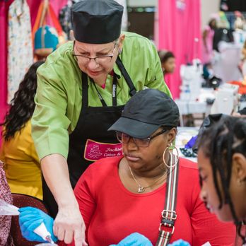 Jacksonville Cakes & More - 2023 Pastry Chef Evette teaching at the Southern Women Expo - Cooking Classes Near Me - Jacksonville, Florida Jacksonville Cakes & More - 2023 Pastry Chef Evette teaching at the Southern Women Expo - Cooking Classes Near Me - Jacksonville, Florida