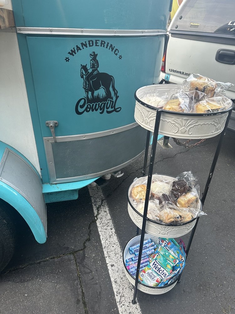 Wandering Cowgirl Mobile Coffee Logo
