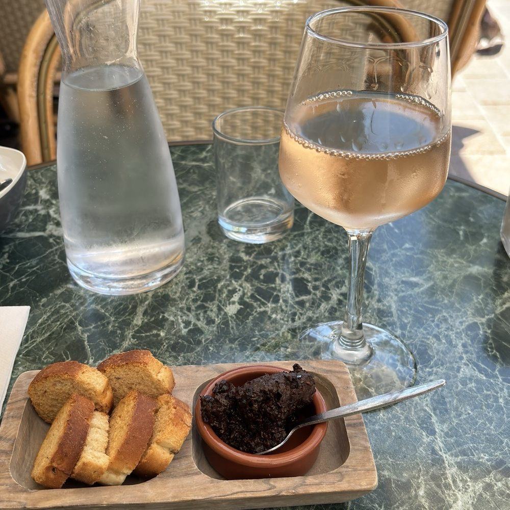 Mac Sym's - French Near Me - Sanary sur Mer, 83 Mac Sym's - French Near Me - Sanary sur Mer, 83