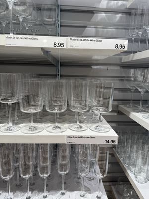 Crate & Barrel by null