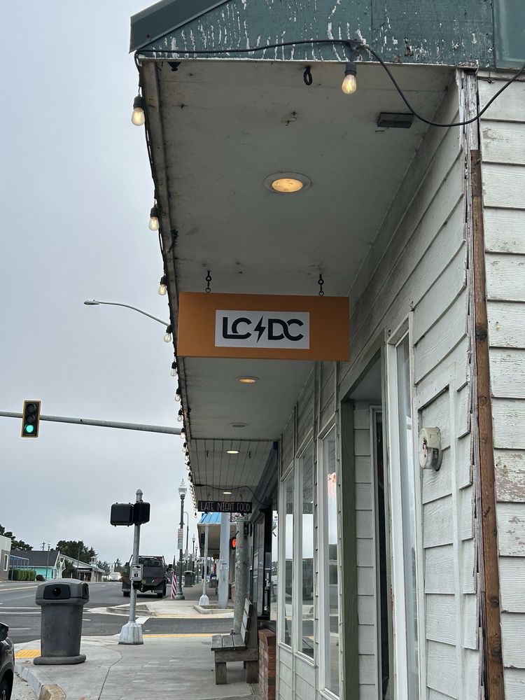 Lincoln City Donuts and Coffee Logo