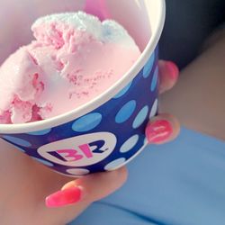 Baskin Robbins - Cotton Candy