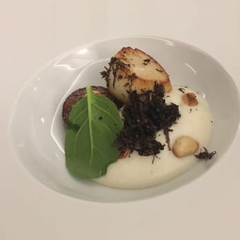Restaurant Chat-Botté - Hotels & Travel Near Me - Geneva, GE