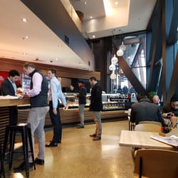 Ichi-maki - Downstairs counter and seating