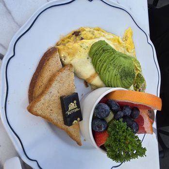 Sweet Maple - Hass Omelet - Breakfast & Brunch Near Me - Cupertino, California Sweet Maple - Hass Omelet - Breakfast & Brunch Near Me - Cupertino, California