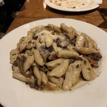 Osteria Via Stato - Mushroom pasta - Italian Near Me - Chicago, Illinois Osteria Via Stato - Mushroom pasta - Italian Near Me - Chicago, Illinois