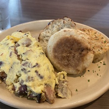 Snooze, an A.M. Eatery - Omelette - Breakfast & Brunch Near Me - Austin, Texas Snooze, an A.M. Eatery - Omelette - Breakfast & Brunch Near Me - Austin, Texas