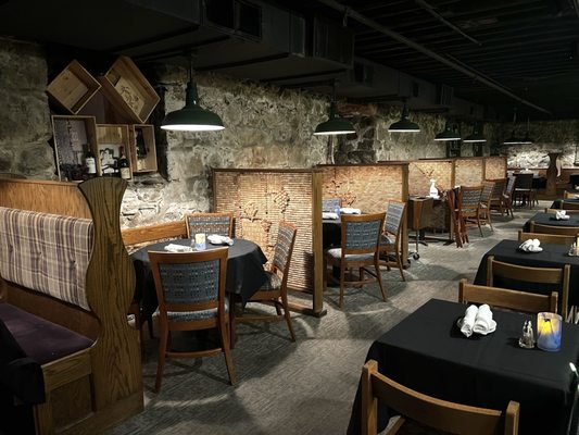 The Earle Restaurant by null