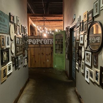 Copperwood Tavern - Bathroom hallway. - New American Near Me - Arlington, Virginia