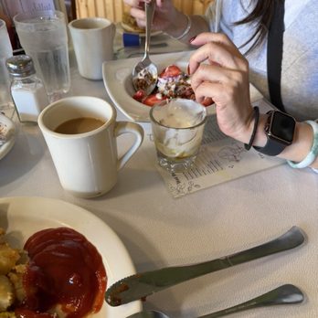 Thornton's Restaurant - Breakfast & Brunch Near Me - Boston, Massachusetts