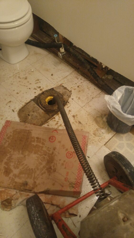 Slide of VA Plumbing Pros